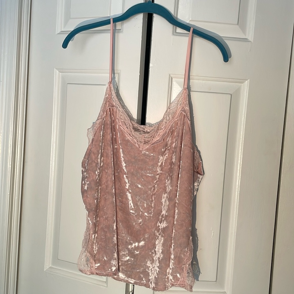 Pink plus size light pink crop tank
